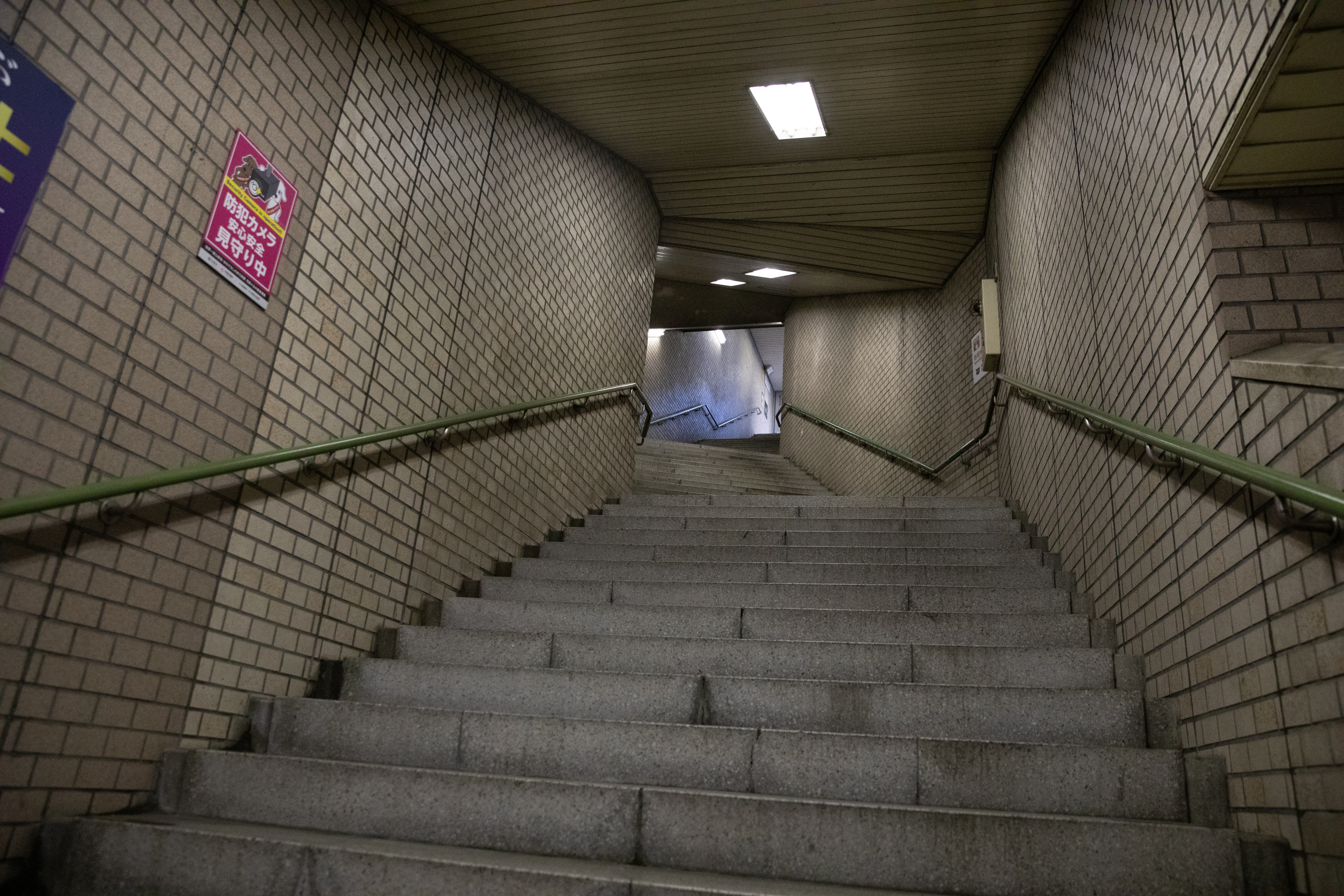 大阪 3